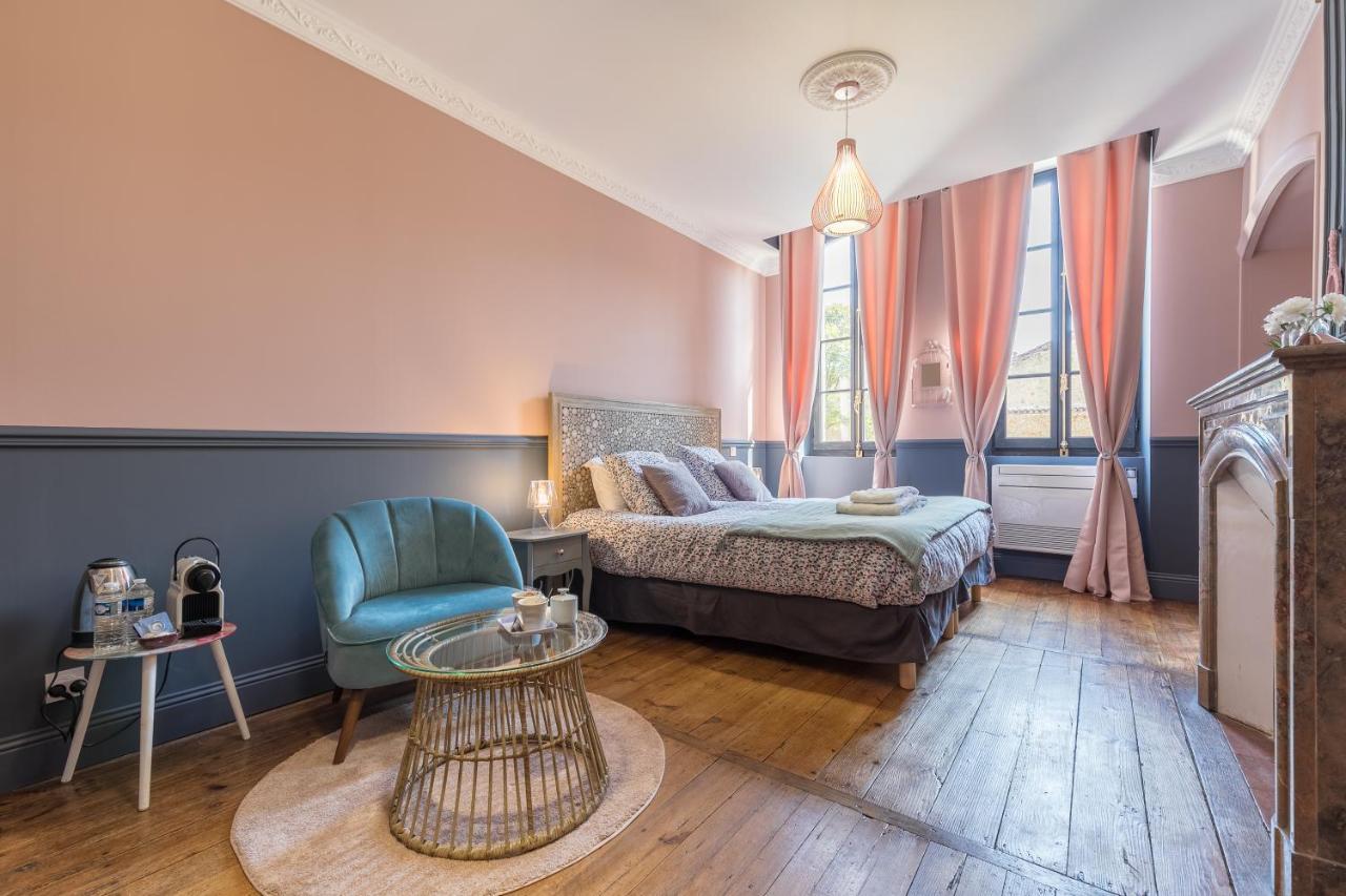 Le Logis D'Augustin Bed & Breakfast Mont-de-Marsan Dış mekan fotoğraf