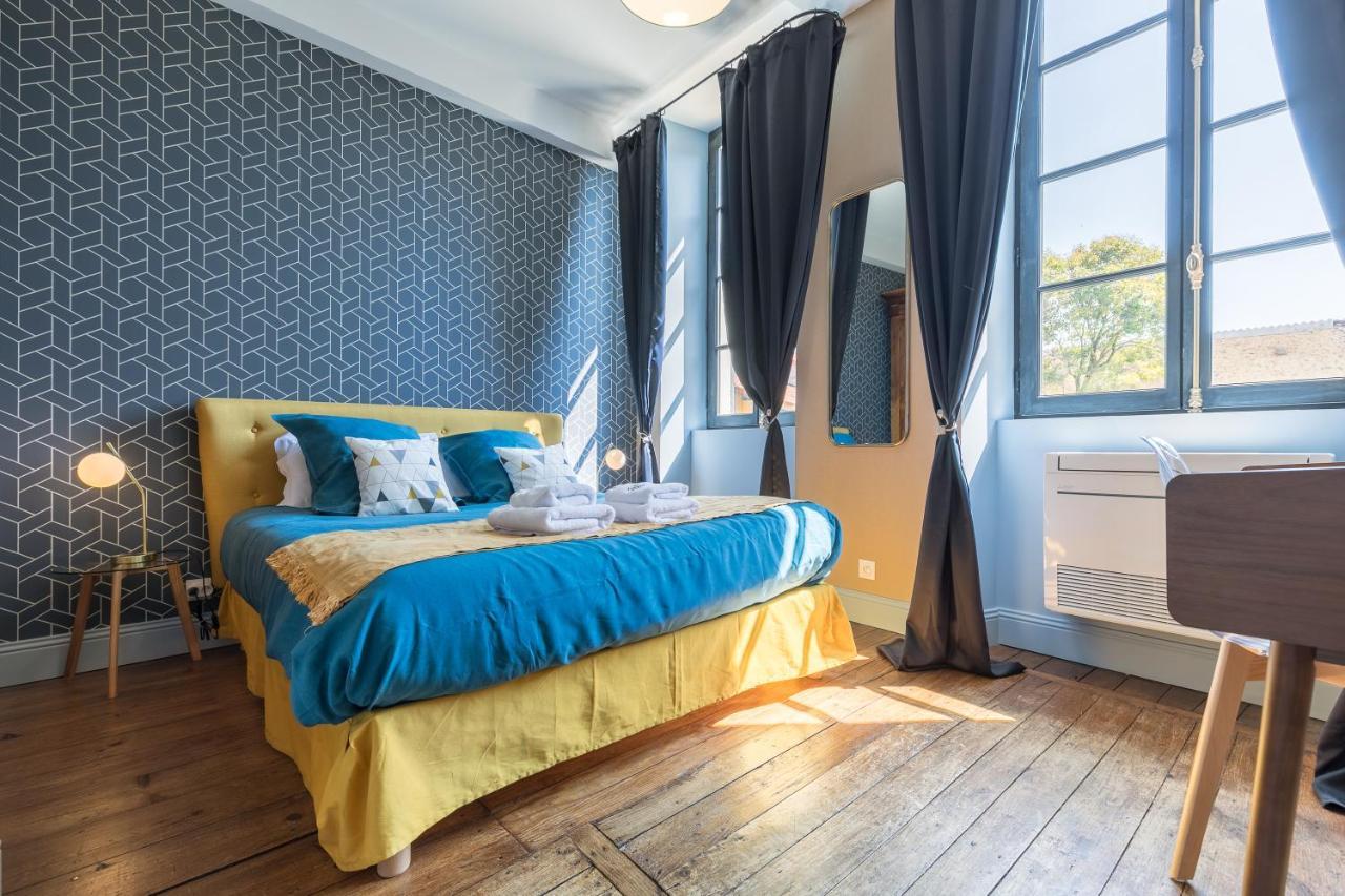 Le Logis D'Augustin Bed & Breakfast Mont-de-Marsan Dış mekan fotoğraf